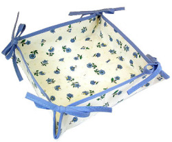 Provencal bread basket (flowers pattern. white x blue)